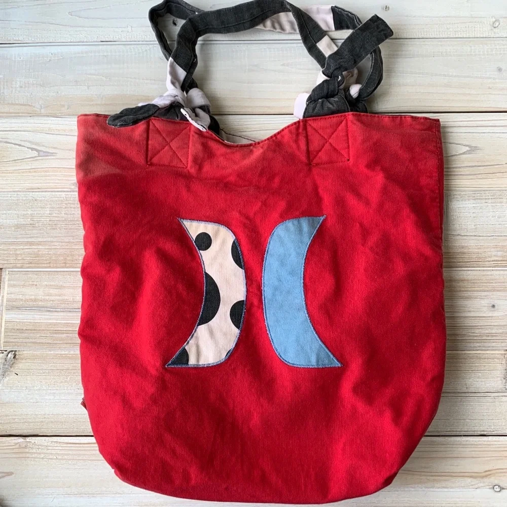 Canvas Tote Bag in Pink and Black with Graphic Accent